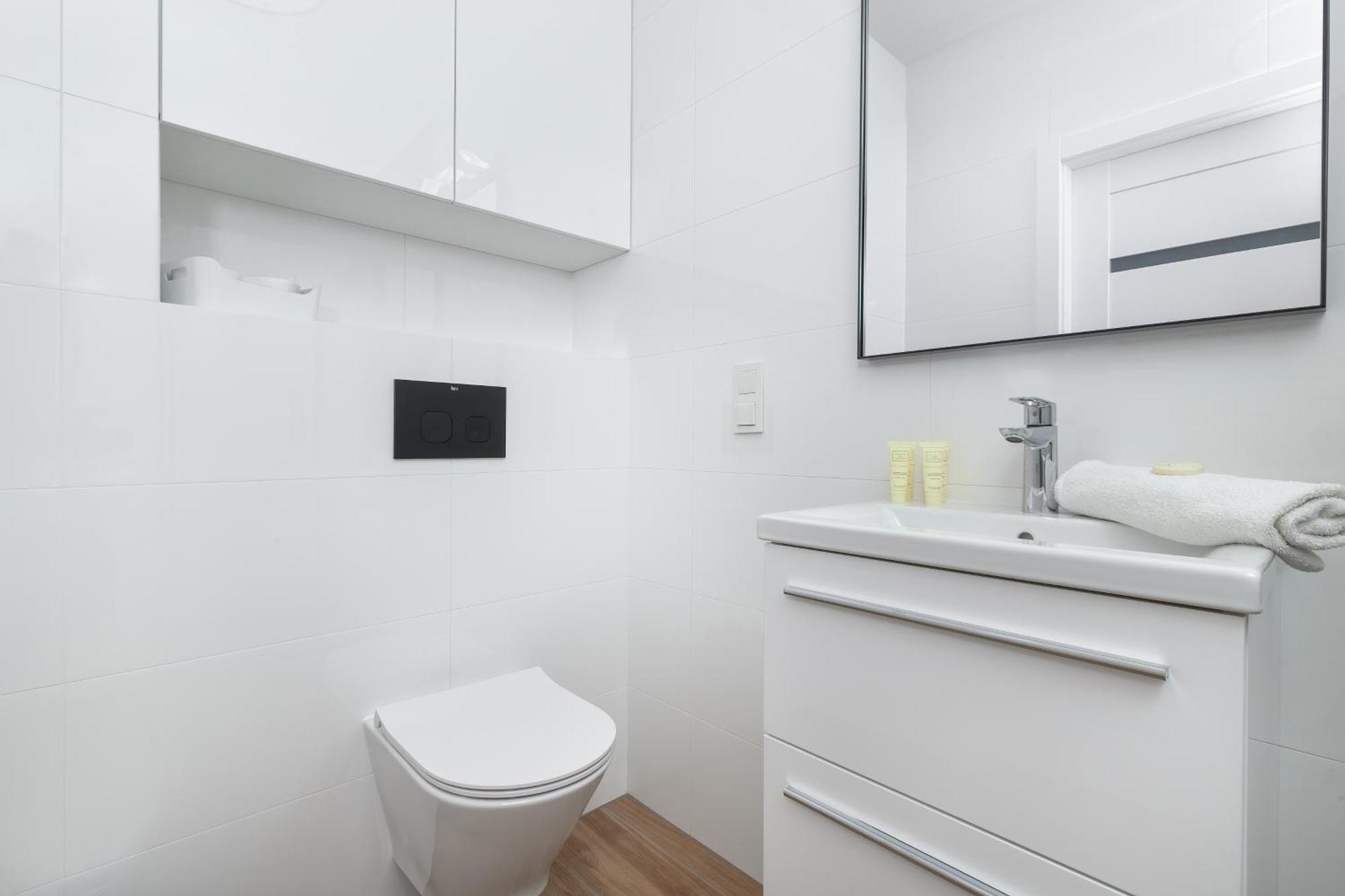 Nowa Letnica Comfortable Apartments With Balcony & Parking Gdansk By Noclegi Renters Buitenkant foto